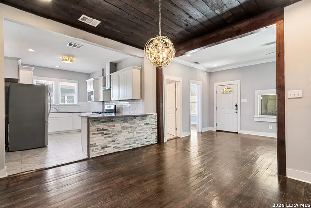 1013 Palmetto San Antonio, TX 78202