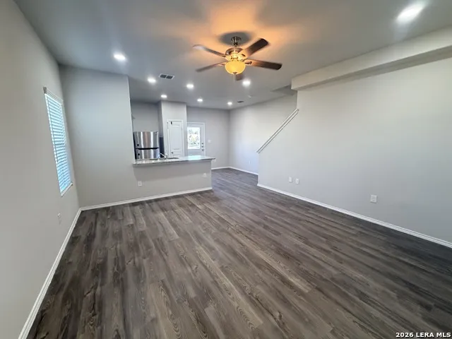 5330 Lisa Unit 101 Converse, TX 78152
