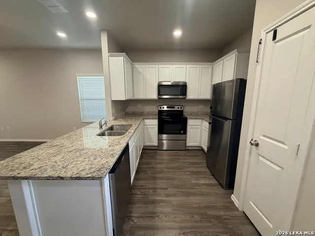 5330 Lisa Unit 101 Converse, TX 78152