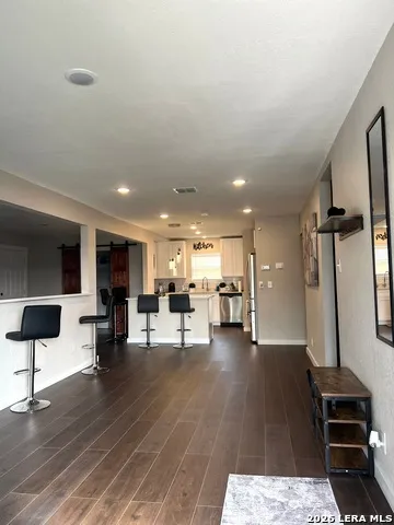 735 Sprucewood Ln San Antonio, TX 78216