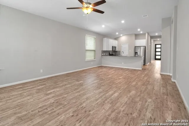 11660 BAKERSFIELD PASS San Antonio, TX 78245