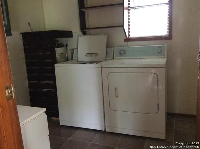 754 Rio Luna Dr Bandera, TX 78003