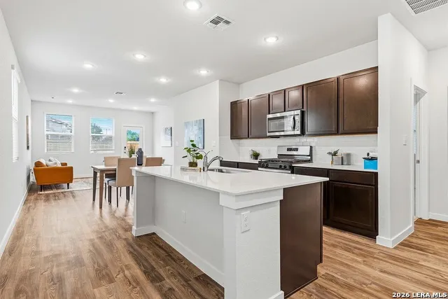 5702 Topaz San Antonio, TX 78222