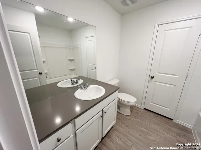 736 BULLSNAKE TRL New Braunfels, TX 78132