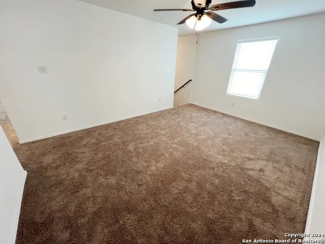 736 BULLSNAKE TRL New Braunfels, TX 78132