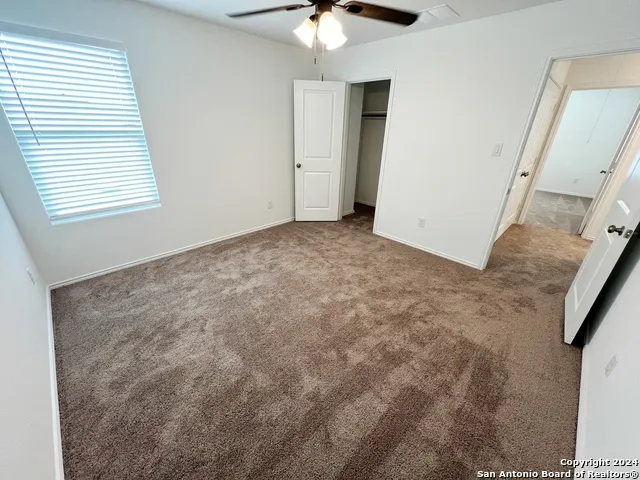 736 BULLSNAKE TRL New Braunfels, TX 78132