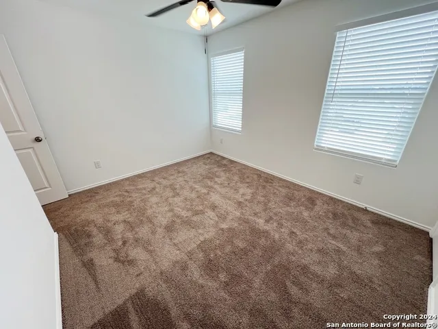 736 BULLSNAKE TRL New Braunfels, TX 78132