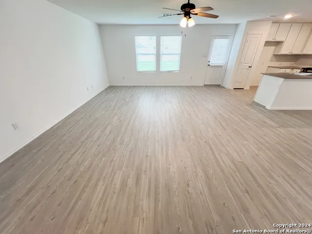736 BULLSNAKE TRL New Braunfels, TX 78132