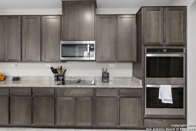 2318 THEMIS WAY San Antonio, TX 78245
