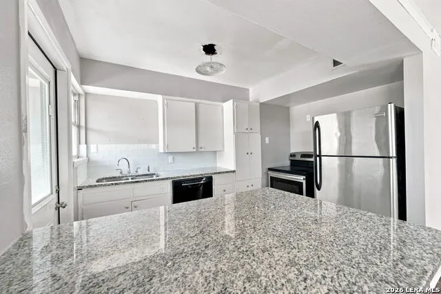 1157 Garraty Unit C Terrell Hills, TX 78209