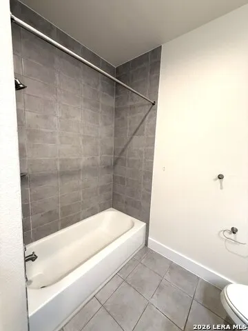 236 Sapphire Unit # 401 New Braunfels, TX 78130