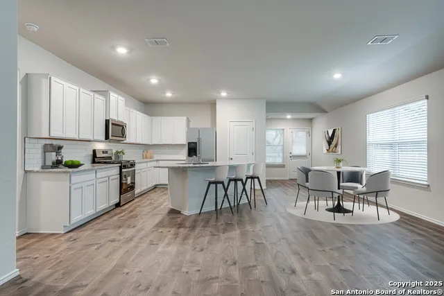 3770 COPPER RIV Bulverde, TX 78163