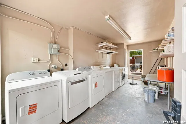 1157 Garraty Unit B Terrell Hills, TX 78209