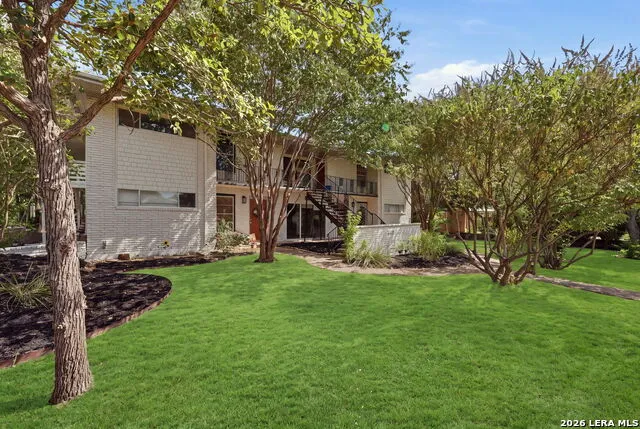 1157 Garraty Unit B Terrell Hills, TX 78209