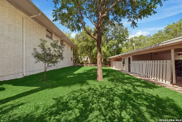 1157 Garraty Unit B Terrell Hills, TX 78209