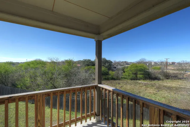 10907 Cimarron Cove Universal City, TX 78148
