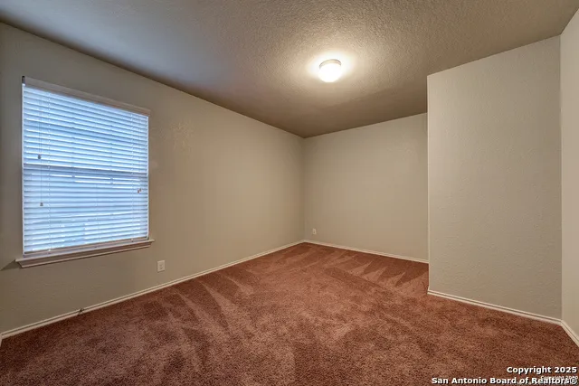 10907 Cimarron Cove Universal City, TX 78148
