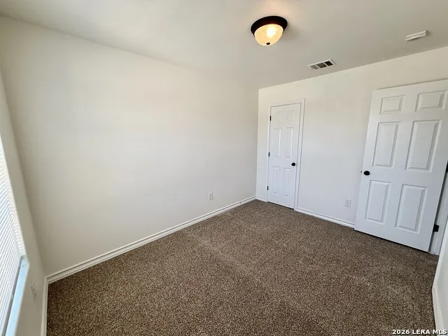 91 PLAZA DR Unit 2 Universal City, TX 78148