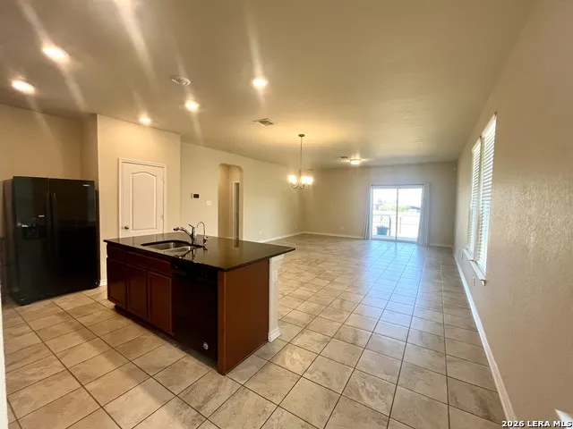 3327 Taurus Sky Converse, TX 78109