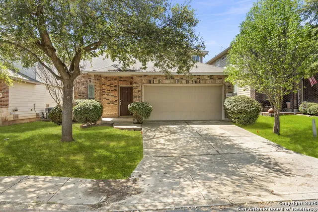 10814 MUSTANG OAK DR San Antonio, TX 78254