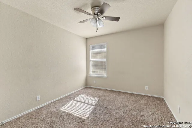 10814 MUSTANG OAK DR San Antonio, TX 78254