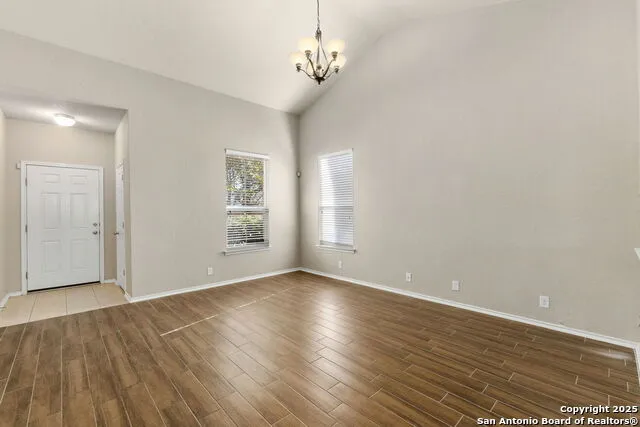 10814 MUSTANG OAK DR San Antonio, TX 78254
