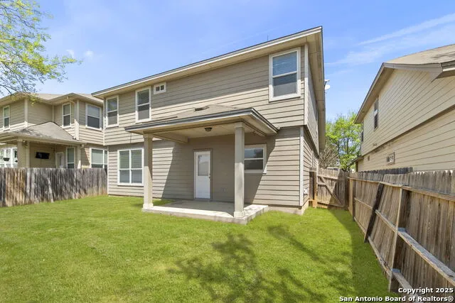 10814 MUSTANG OAK DR San Antonio, TX 78254