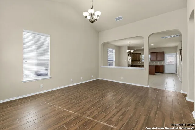 10814 MUSTANG OAK DR San Antonio, TX 78254