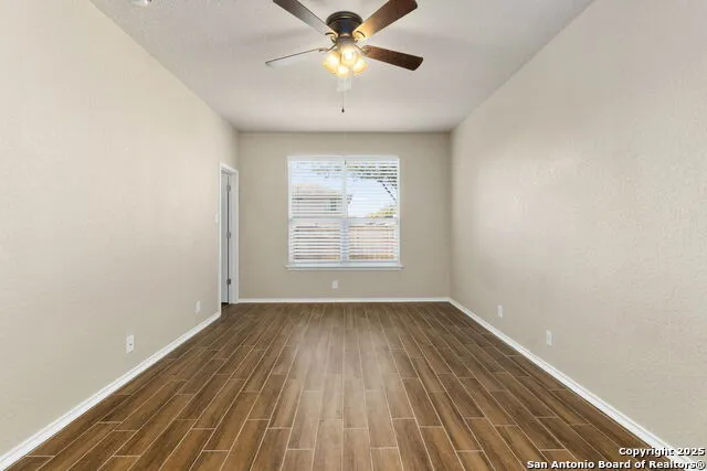 10814 MUSTANG OAK DR San Antonio, TX 78254