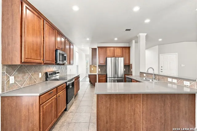 26415 Walden Oak San Antonio, TX 78260