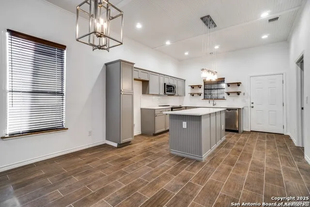 312 Quitman San Antonio, TX 78208