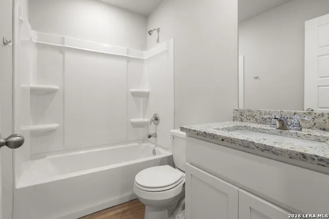 3944 Abbott Unit 101 St Hedwig, TX 78152
