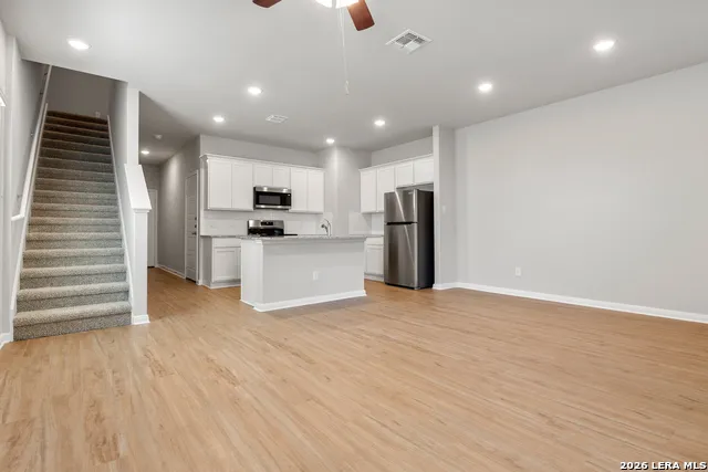 3944 Abbott Unit 101 St Hedwig, TX 78152