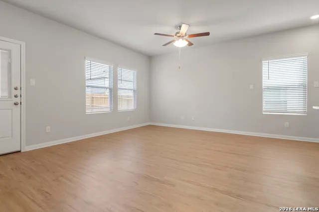 3944 Abbott Unit 101 St Hedwig, TX 78152
