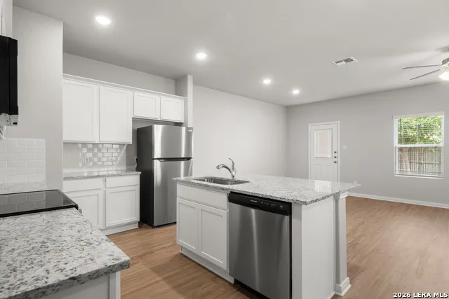 3944 Abbott Unit 101 St Hedwig, TX 78152