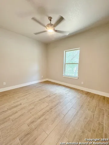 7206 STATE HIGHWAY 16 S Unit 1 Pipe Creek, TX 78063