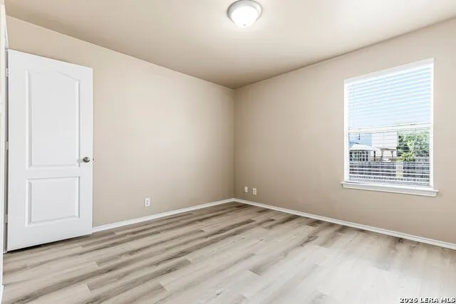 8050 CHISOS OAK DR San Antonio, TX 78223