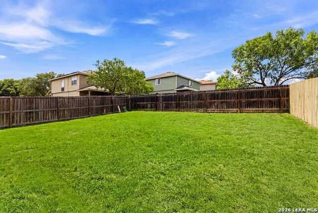 8050 CHISOS OAK DR San Antonio, TX 78223