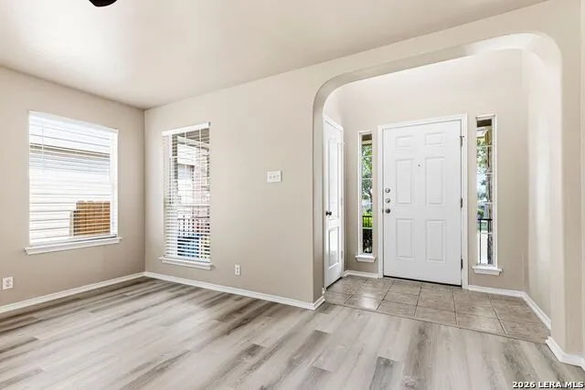 8050 CHISOS OAK DR San Antonio, TX 78223