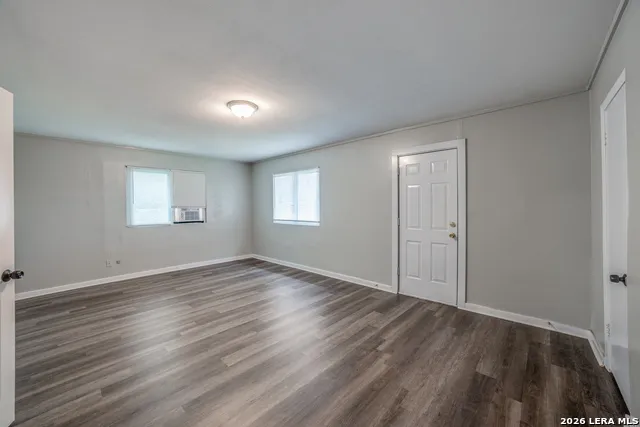 1311 Kayton Unit UNIT 1 San Antonio, TX 78210