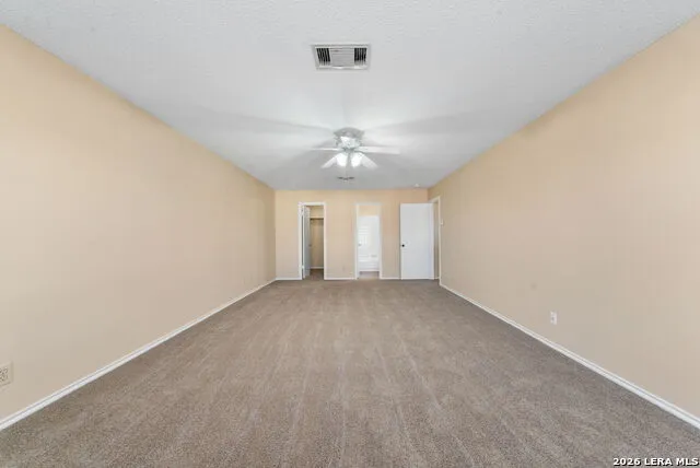 7038 Cole Creek Converse, TX 78109