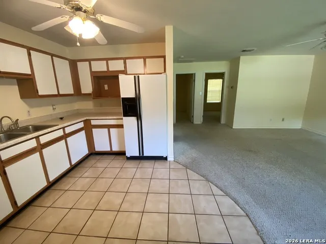 570 BEVERLY LN New Braunfels, TX 78130