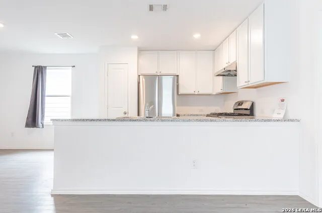 4136 COVE FLS San Antonio, TX 78223