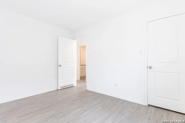 4136 COVE FLS San Antonio, TX 78223