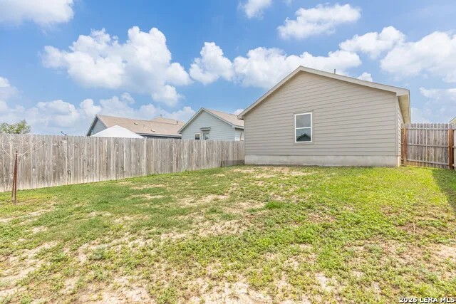 4136 COVE FLS San Antonio, TX 78223