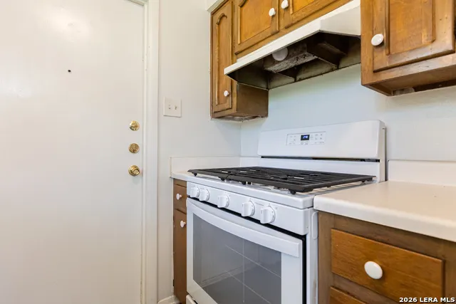 4910 TENNYSON DR San Antonio, TX 78217