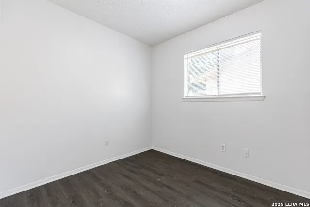 4910 TENNYSON DR San Antonio, TX 78217