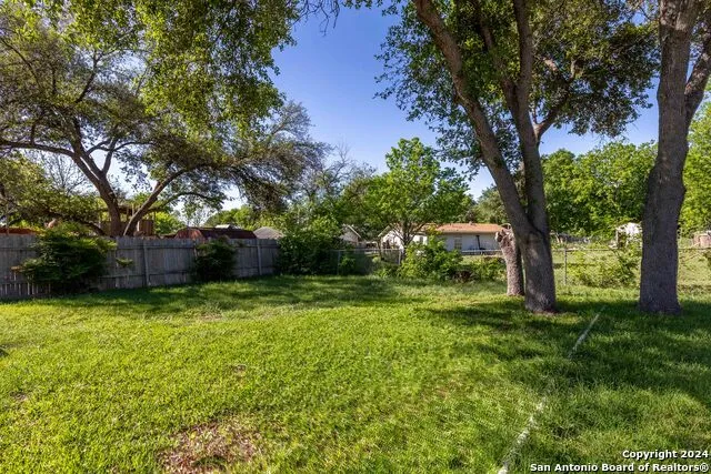4910 TENNYSON DR San Antonio, TX 78217