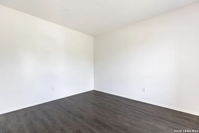 4910 TENNYSON DR San Antonio, TX 78217
