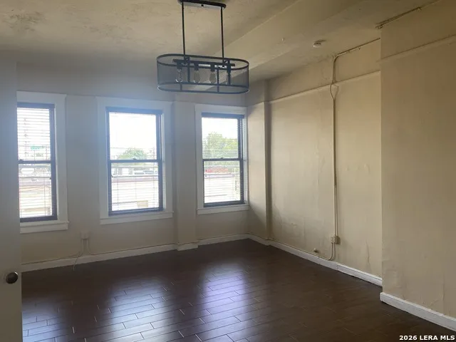 601 ALAMO ST Unit 203 San Antonio, TX 78215